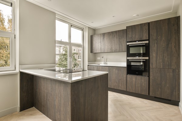 Medium property photo - Roerstraat 22-3, 1078 LP Amsterdam